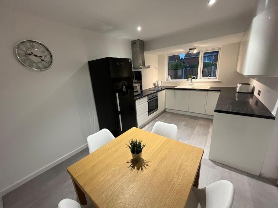 Idyllic Bungalow, Ideal Location In West Lancashire Burscough Εξωτερικό φωτογραφία
